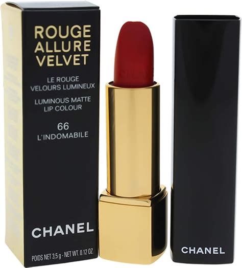 rossetto opaco chanel|Chanel Rouge Allure Velvet Rossetto Viola opaco 3 5 G .